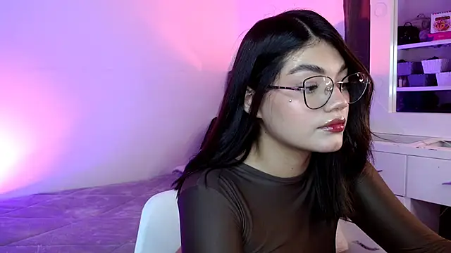  Camilaaa  online show from 10.16.25