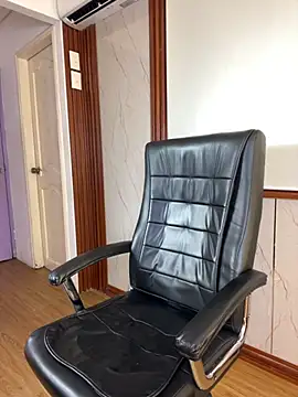 PinkyMoon online show from 10.04.25