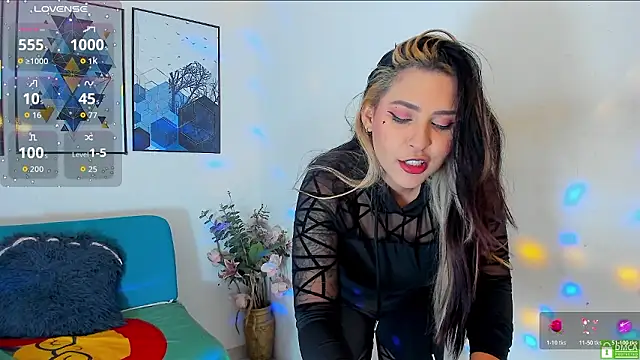 Snapshot of naughty_fox_girl chatting on 02.07.26 naughty fox girl online show from 02.07.26