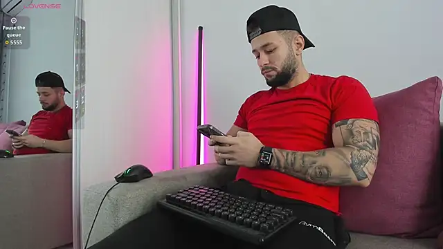 Snapshot of nicholasX1 chatting on 03.01.26 nicholasX1 online show from 03.01.26