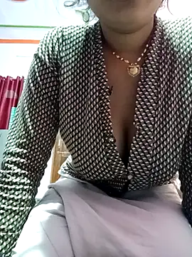 Beautiful Puja online show from 03.11.25
