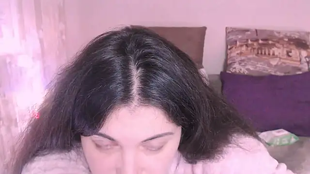 Snapshot of SoftLia chatting on 12.09.24 SoftLia online show from 12.09.24