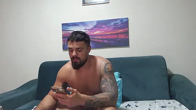 Tiberius hunk online show from 09.30.25