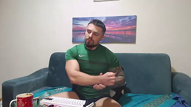 Tiberius hunk online show from 01.13.26