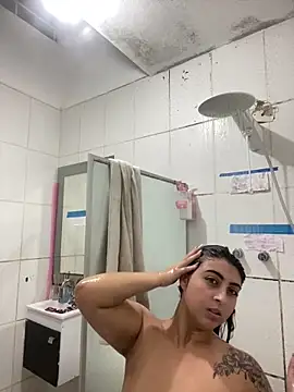 Snapshot of mayteziinhaa chatting on 11.05.25 mayteziinhaa online show from 11.05.25