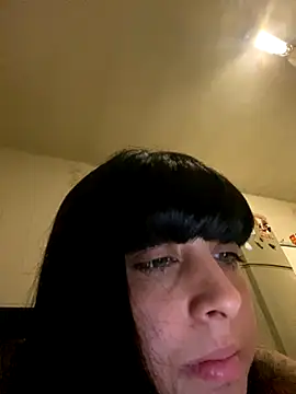 Snapshot of mayteziinhaa chatting on 11.14.25 mayteziinhaa online show from 11.14.25