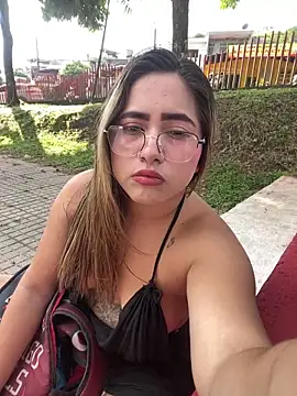 Snapshot of lunaxxx_69 chatting on 02.18.26 lunaxxx 69 online show from 02.18.26