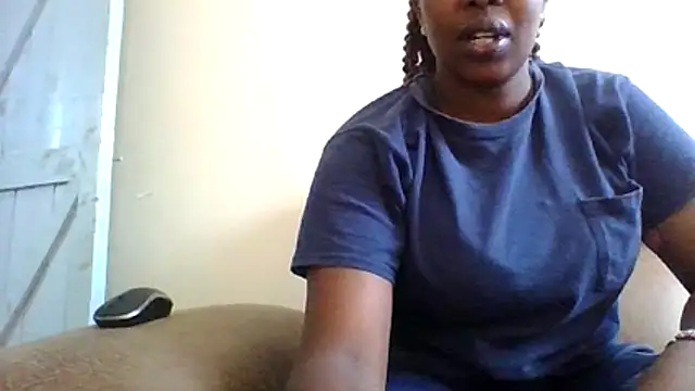 Snapshot of Squirt_Goddesss chatting on 08.02.26 Squirt Goddesss online show from 08.02.26