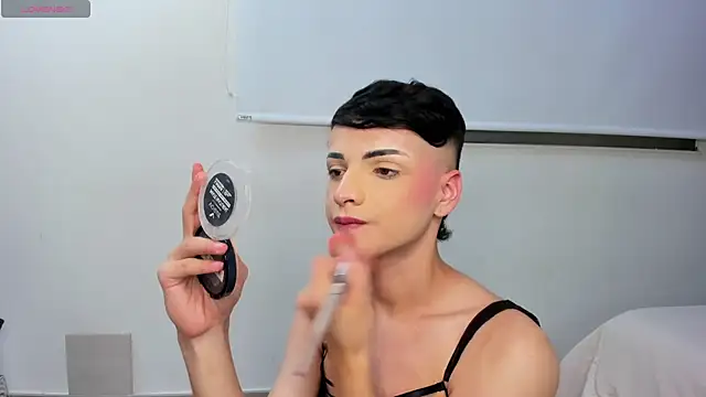 Dylan Turnerr online show from 03.07.25