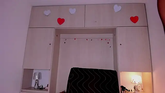 BeverlySteel online show from 03.19.26