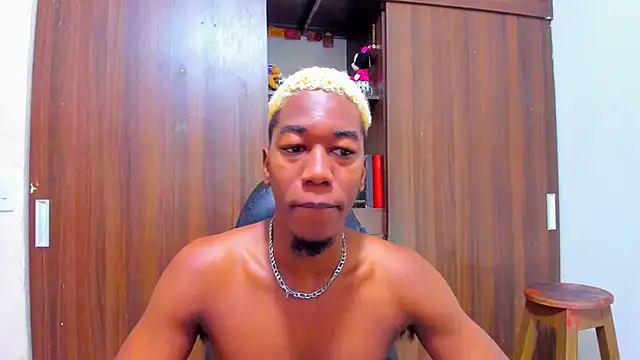 Dreamastercum  online show from 08.04.26