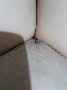 Snapshot of yakot7 chatting on 11.26.25 yakot7 online show from 11.26.25