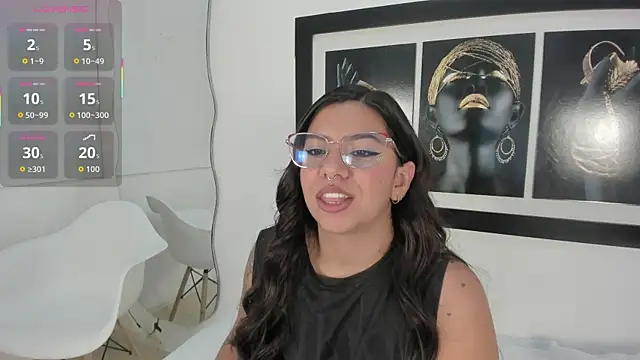Snapshot of emilyy_cooperr chatting on 09.09.25 emilyy cooperr online show from 09.09.25