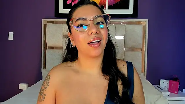 emilyy cooperr online show from 02.10.26