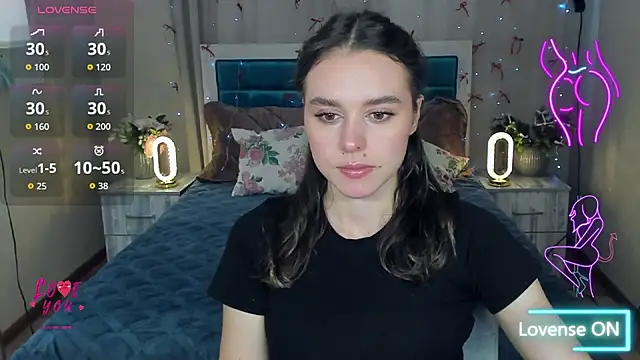 Snapshot of EmelyMason chatting on 05.16.26 EmelyMason online show from 05.16.26