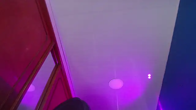 milu23   online show from 10.10.25