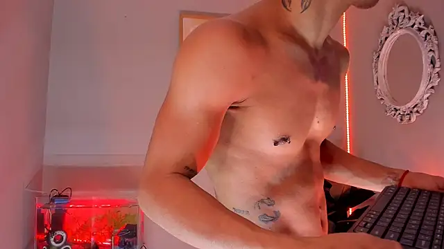 Snapshot of CRAZY-BOY99 chatting on 09.14.25 CRAZY-BOY99 online show from 09.14.25