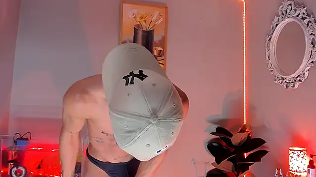 Snapshot of CRAZY-BOY99 chatting on 09.16.25 CRAZY-BOY99 online show from 09.16.25