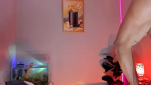 Snapshot of CRAZY-BOY99 chatting on 09.18.25 CRAZY-BOY99 online show from 09.18.25