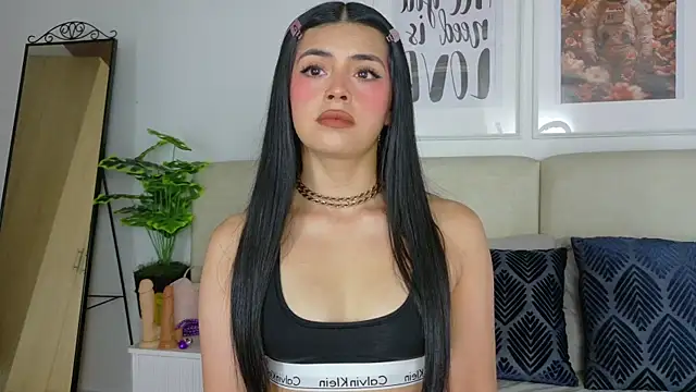 Snapshot of SaritaBratz chatting on 02.07.26 SaritaBratz online show from 02.07.26