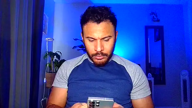 HotLatin69 online show from 02.05.26