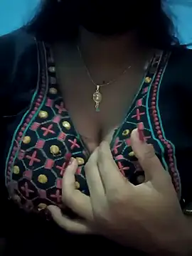 Snapshot of Sexyradha_ chatting on 03.30.26 Sexyradha online show from 03.30.26