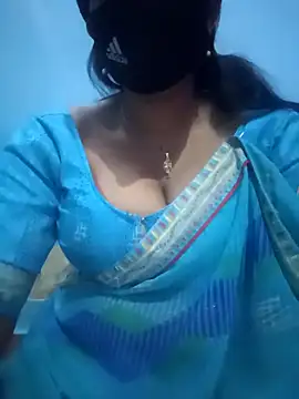 Snapshot of Sexyradha_ chatting on 03.31.26 Sexyradha online show from 03.31.26