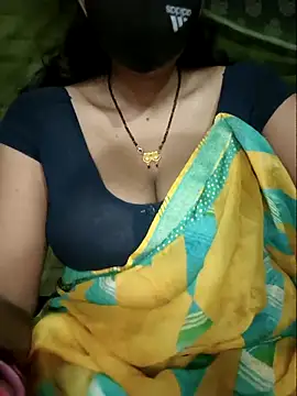 Snapshot of Sexyradha_ chatting on 04.20.26 Sexyradha online show from 04.20.26
