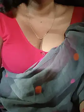 Snapshot of Sexyradha_ chatting on 05.21.26 Sexyradha online show from 05.21.26