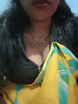 Snapshot of Sexyradha_ chatting on 07.14.26 Sexyradha online show from 07.14.26