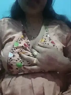 Snapshot of Sexyradha_ chatting on 07.17.26 Sexyradha online show from 07.17.26
