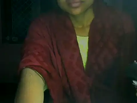 Snapshot of mayra89 chatting on 12.17.25 mayra89 online show from 12.17.25