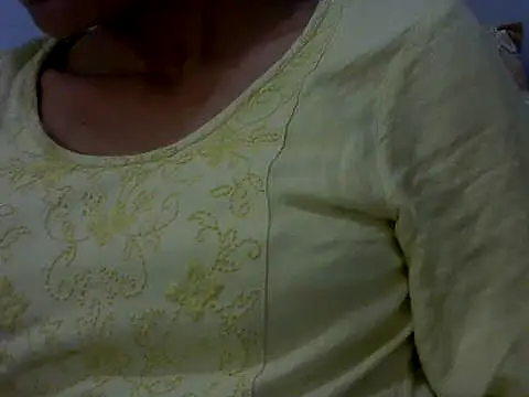 Snapshot of mayra89 chatting on 02.25.26 mayra89 online show from 02.25.26