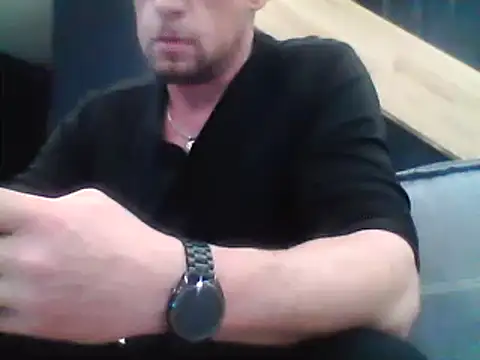 waldik083 online show from 03.01.25