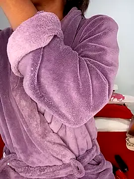 Missvixen81 online show from 03.12.26