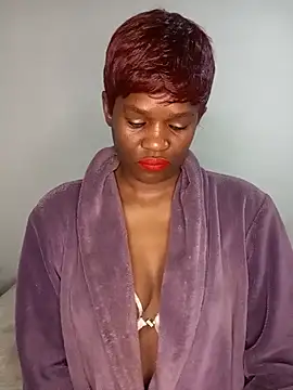 Missvixen81 online show from 06.10.26
