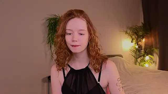 Snapshot of Ckarollina chatting on 03.08.25 Ckarollina online show from 03.08.25