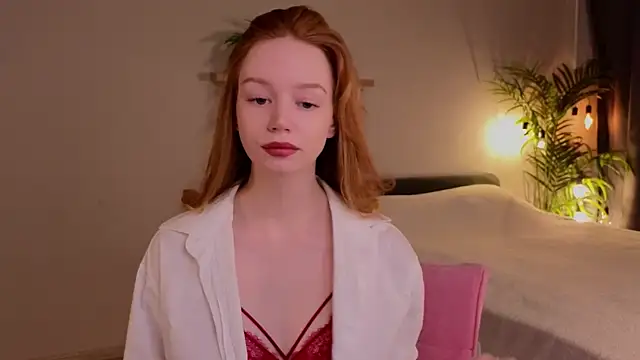 Snapshot of Ckarollina chatting on 03.13.25 Ckarollina online show from 03.13.25