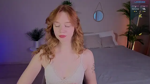 Snapshot of Ckarollina chatting on 09.12.25 Ckarollina online show from 09.12.25