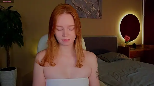 Snapshot of Ckarollina chatting on 09.14.25 Ckarollina online show from 09.14.25