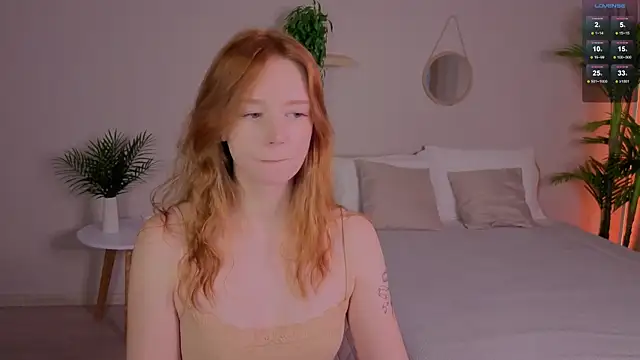 Snapshot of Ckarollina chatting on 10.12.25 Ckarollina online show from 10.12.25