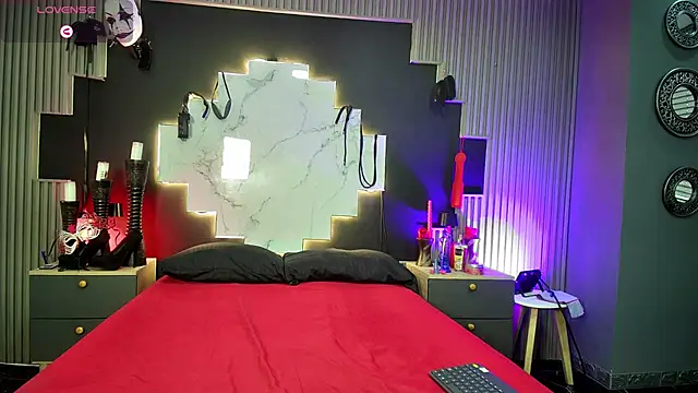 Sarah917 online show from 03.12.25