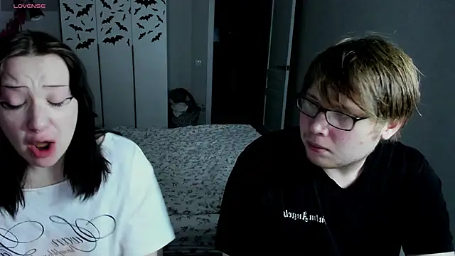 JayMollyy online show from 04.22.26