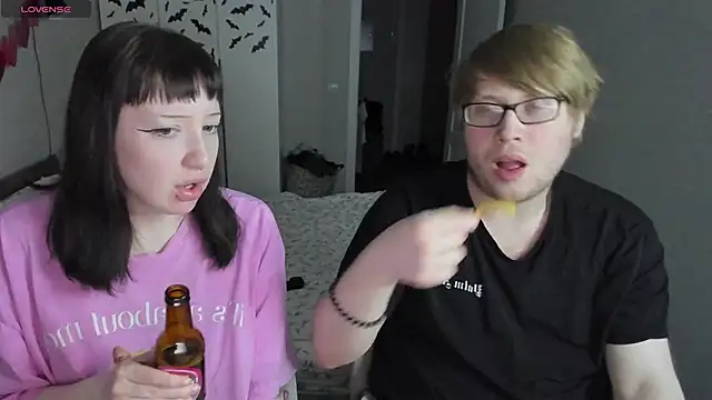 JayMollyy online show from 04.25.26