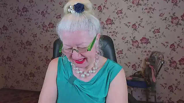 Maya Mayflower online show from 03.10.26