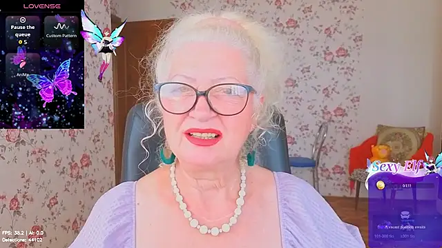 Snapshot of Maya_Mayflower chatting on 07.31.26 Maya Mayflower online show from 07.31.26