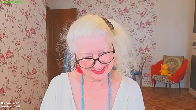 Snapshot of Maya_Mayflower chatting on 08.03.26 Maya Mayflower online show from 08.03.26