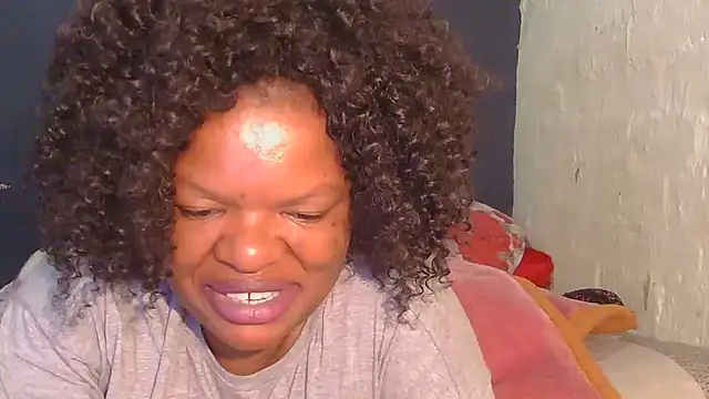 Snapshot of ebony_rose11 chatting on 11.23.25 ebony rose11 online show from 11.23.25