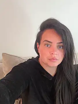 Snapshot of Sophie_23XX chatting on 05.10.26 Sophie 23XX online show from 05.10.26