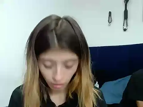 KratosAfroditacs online show from 02.04.26